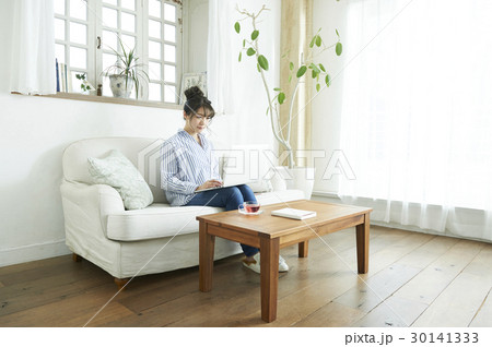 女性のライフスタイル 女性のライフスタイル 30141333