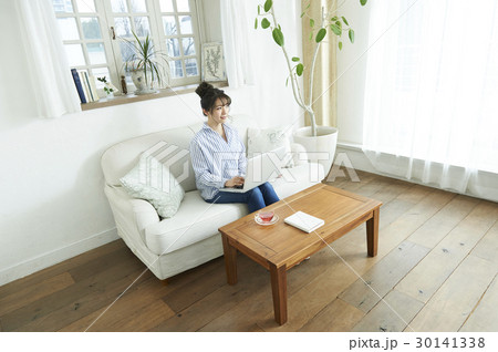 女性のライフスタイル 30141338