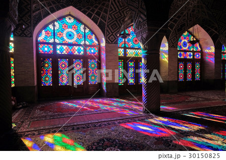 Nasir ol Molk Mosque is a  mosque in Shiraz  30150825