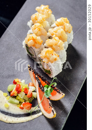 fusion sushi 30152029