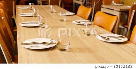 restaurant interior restaurant interior 30152132