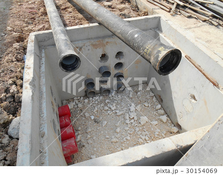 Precast concrete manhole for underground utility Precast concrete manhole for underground utility 30154069
