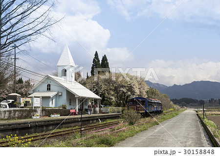 南阿蘇白川駅とトロッコ列車 30158848