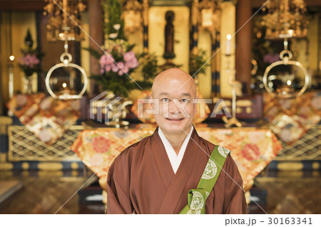 お墓参り お墓参り 30163341