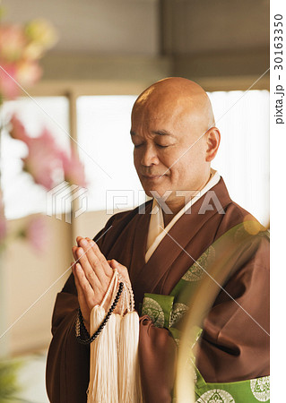 お墓参り 30163350