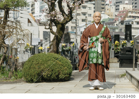 お墓参り 30163400