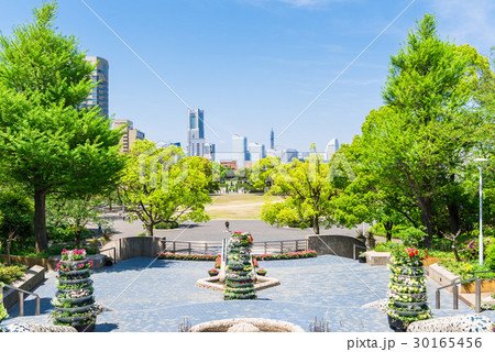 横浜 山下公園とみなとみらいのビル 横浜 山下公園とみなとみらいのビル 30165456
