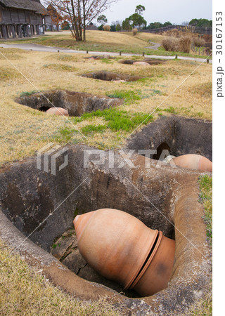 甕棺墓 吉野ヶ里遺跡 の写真素材