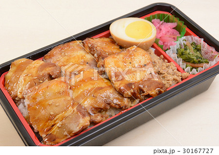 おいしい豚角煮弁当 おいしい豚角煮弁当 30167727