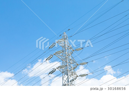 青空　送電線　電線　高圧線　 30168656