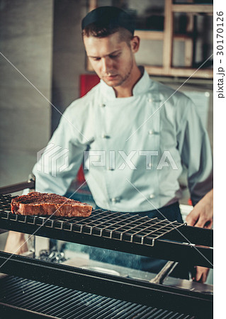 Preparing traditional beef steak Preparing traditional beef steak 30170126
