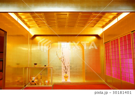 黄金の茶室 30181401