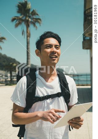Digital nomad  30181969