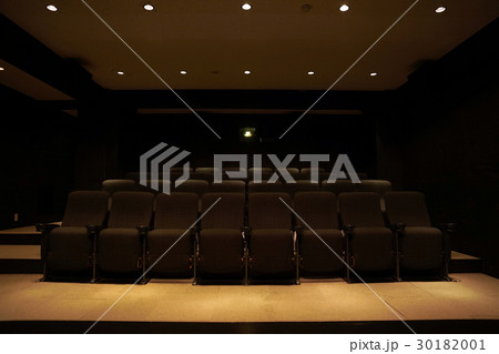 映画館 映画館 30182001