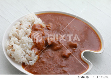 もち麦入りご飯で食べるビーフカレー 30183080