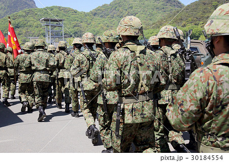 自衛隊 30184554