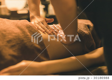 body care　撮影協力： 3BエステサロンLuki'A（麻布十番） 30186988