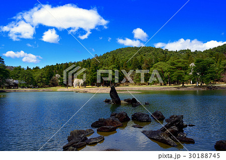 世界遺産　毛越寺 30188745
