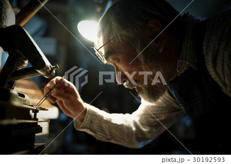 職人　男性 30192593