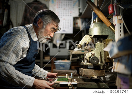 職人　男性 30192744