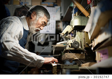 職人 男性 職人 男性 30192747
