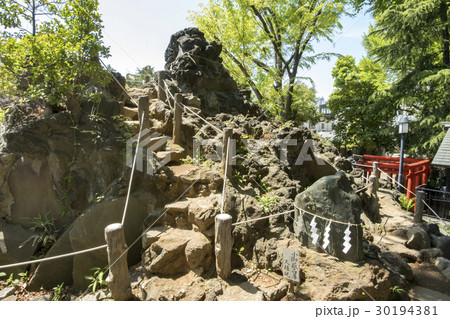 東京都渋谷区千駄ヶ谷の鳩森八幡神社 30194381