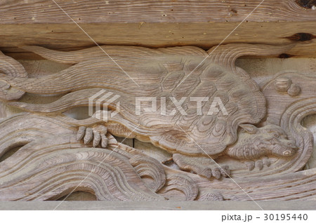 信州　生坂村の文化財　下生野五社宮　拝殿の彫刻　諏訪立川流の宮大工　石井左兵衛の造立 30195440