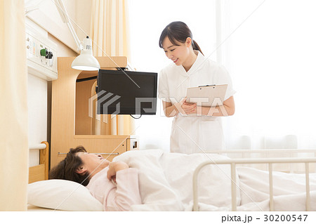 看護師 病院 病室 30200547