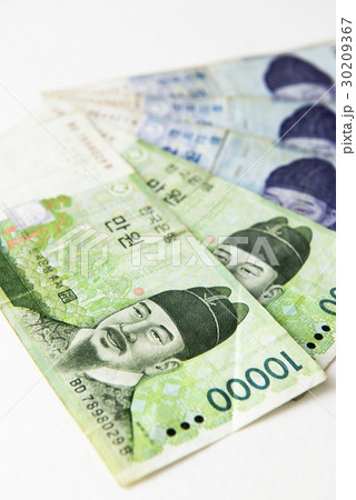 Stacked of South Korea won money bills,close up Stacked of South Korea won money bills,close up 30209367