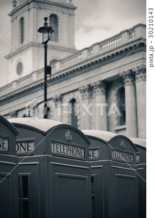London Telephone box London Telephone box 30210143