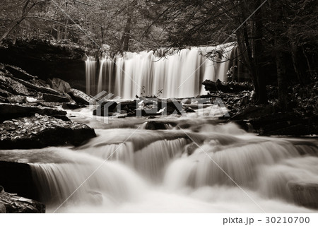 Waterfalls in black and white Waterfalls in black and white 30210700