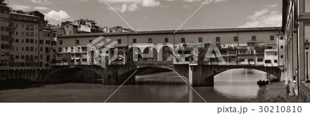 Florence Ponte Vecchio panorama Florence Ponte Vecchio panorama 30210810