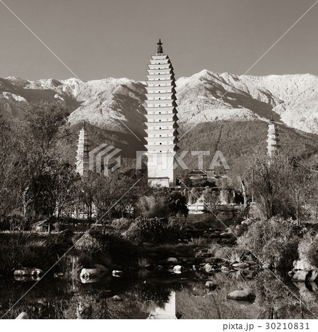 Dali pagoda Dali pagoda 30210831
