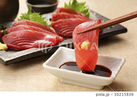 カツオの刺身 カツオの刺身 30215836