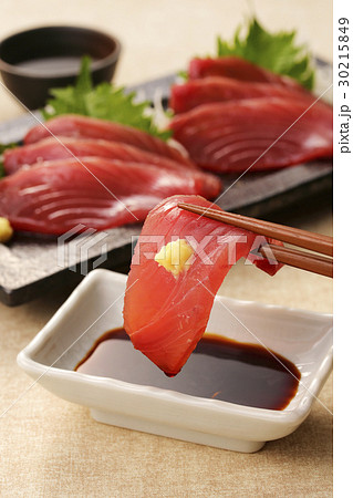 カツオの刺身 カツオの刺身 30215849