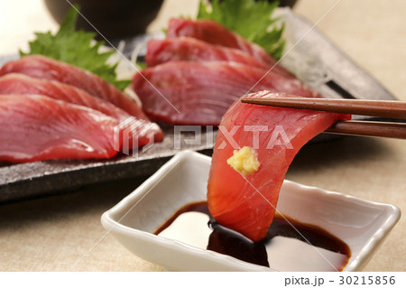 カツオの刺身 カツオの刺身 30215856