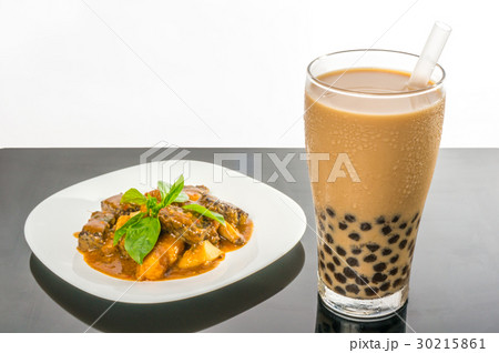 タピオカミルクティー 台湾 飲み物 タピオカ 30215861