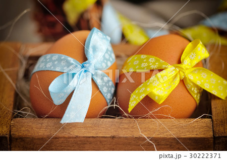 Easter eggs in wooden box Easter eggs in wooden box 30222371
