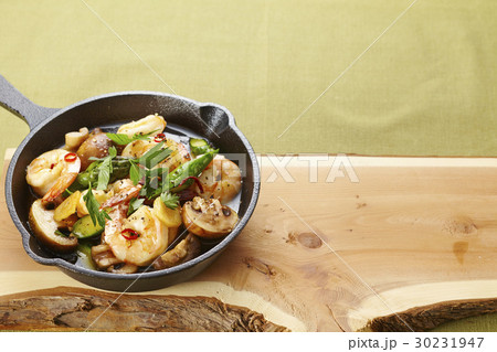 アヒージョ アヒージョ 30231947