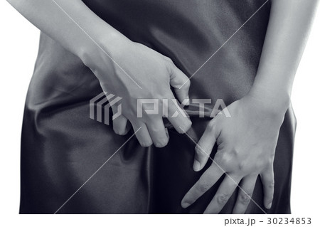 Woman are scratching the vagina 30234853