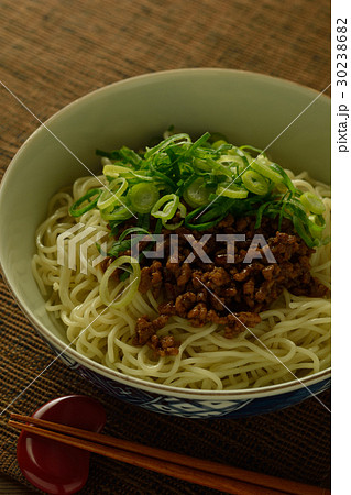 汁なし担担麺 汁なし担担麺 30238682