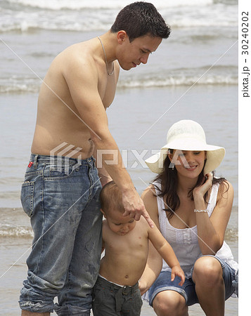 Family Days Family Days 30240202