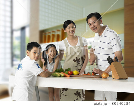 Family Days Family Days 30240284