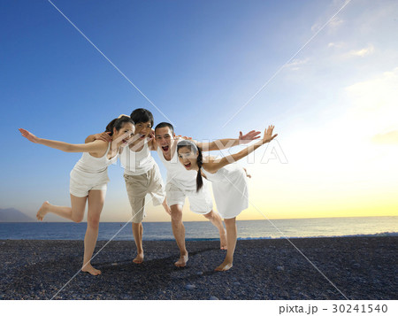 Leisusre & Travel 30241540