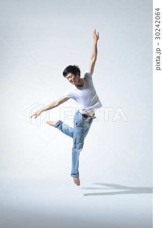 Body Lauguage Body Lauguage 30242064