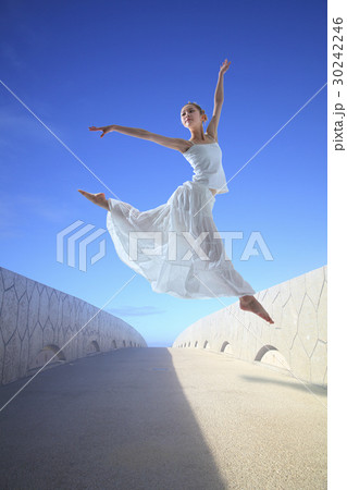 Carefree Life 30242246