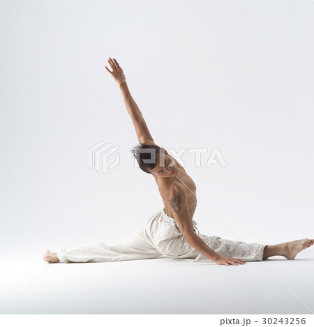 Body Language 30243256