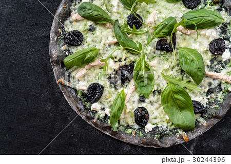 creative pizza 30244396