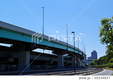 国道357号と首都高速 辰巳JCT　2017年4月　標準画角 30244837