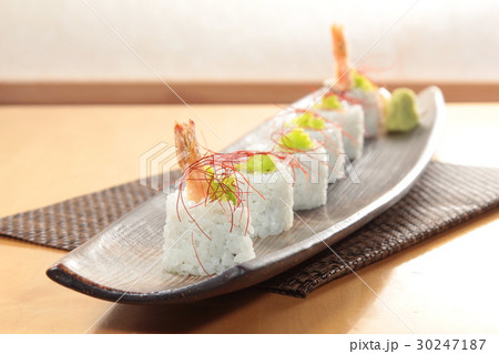 sushi roll sushi roll 30247187